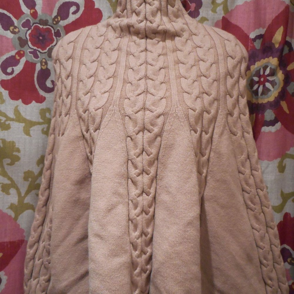 NEW SWEET GENERIS Tan Rayon/Poly Cable-Knit Poncho Sweater S/M